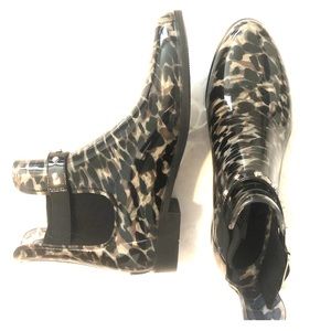 Halogen ankle rain boots